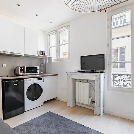 Lyon Train Station Bastille 巴黎